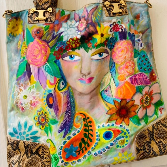 Assorted Categories, Sizes and Styles - Picture 3 of 12